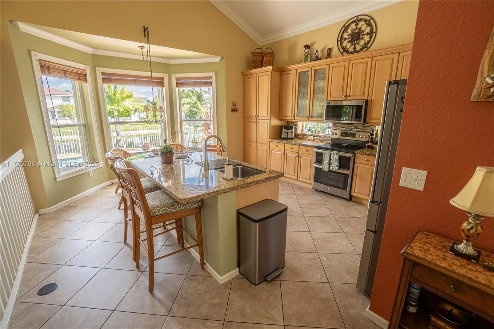 4 bed Apartment in Florida