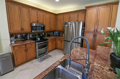 6 bed Apartment in Florida